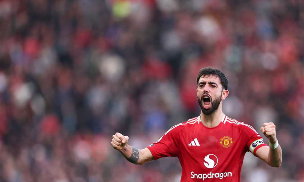 “الشياطين الحمر” يكتسحون “الذئاب” برباعية نارية في ختام الجولة