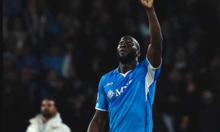 عودة مرتقبة: لوكاكو يعود لصفوف نابولي في معركة السوبر الإيطالي بالرياض