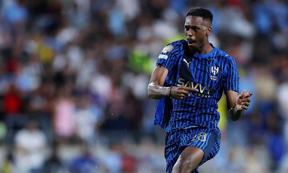 يوفنتوس الإيطالي يسعى لضم نجم الهلال.. مفاجأة تكشفها أسطورة الكرة السعودية