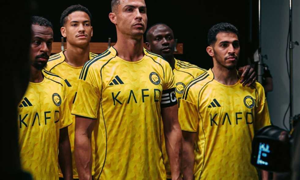 “فيفا” يوقف النصر عن ضم لاعبين جدد.. ما السبب؟