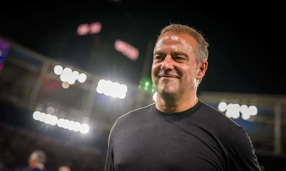 فليك يحسم الجدل: “ريال مدريد لم يخرج من المنافسة.. وتركيزنا على برشلونة!”