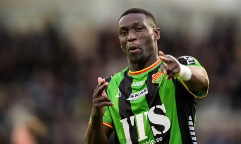 مهاجم إفريقي على رادار الأهلي.. هل يعوض غياب النعيمات؟