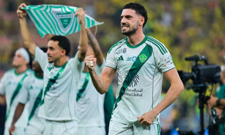 الأهلي يحصّن دفاعاته بقرار مفاجئ يمتد حتى 2029!