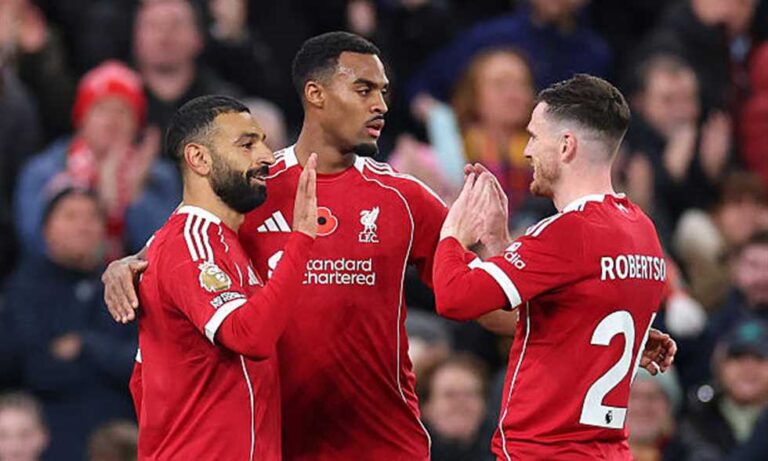 روبرتسون يكشف عن أمنيته الصريحة بشأن مستقبل “صلاح” مع ليفربول