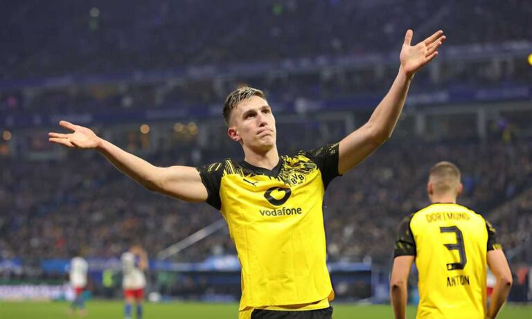 ليفربول يترقب.. مدافع دورتموند على رادار “الريدز” لتعزيز الخط الخلفي