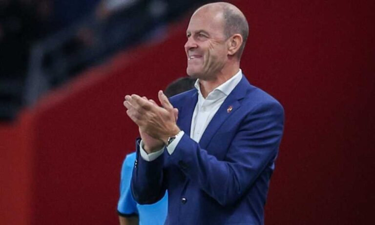 “الأحمر” يكشف المستور: تفاصيل مثيرة من داخل القلعة الحمراء!