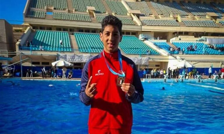 فاجعة في عالم الرياضة المصرية.. وفاة سباح ناشئ أثناء بطولة الجمهورية