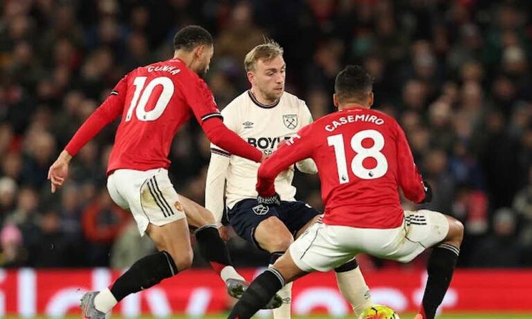 يونايتد يواجه بورنموث الليلة: تغطية حية لكل لحظة!