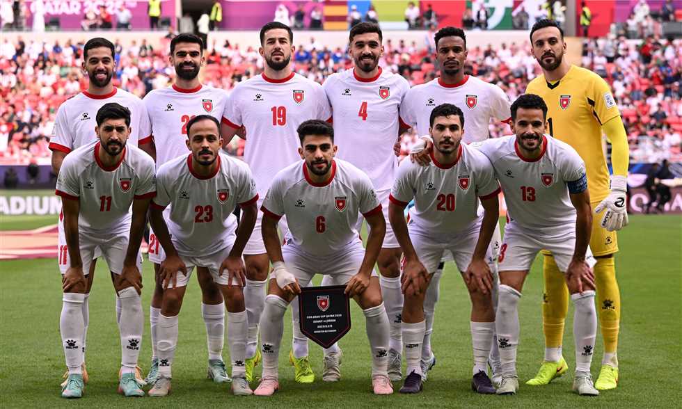 معركة عربية نارية: الأردن والعراق وجهاً لوجه نحو نصف نهائي كأس العرب