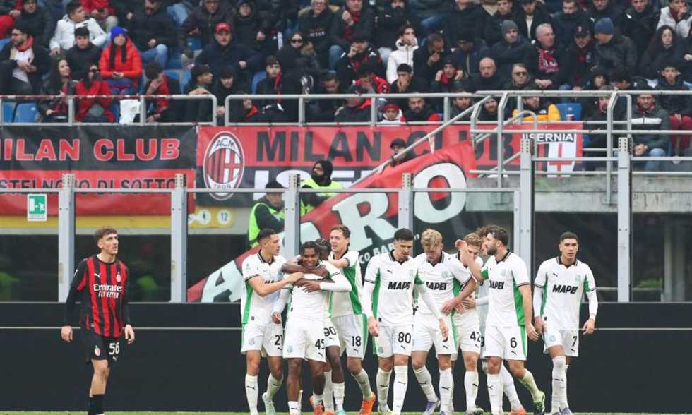 ميلان يتعثر مجدداً أمام ساسولو.. والصدارة في خطر!