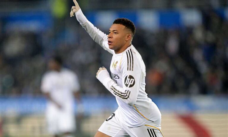 ريال مدريد يواجه إشبيلية.. ألونسو يعلن التشكيلة المنتظرة