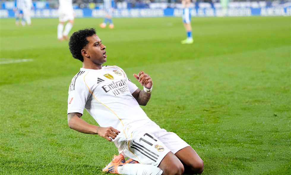 ريال مدريد يقتنص فوزًا صعبًا من ملعب ألافيس.. و”مبابي” و”رودريجو” يضعان بصمتهما