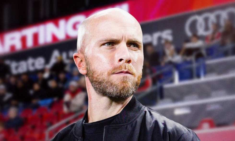 نجم كرة القدم الأمريكية السابق يتولى تدريب نيويورك ريد بولز