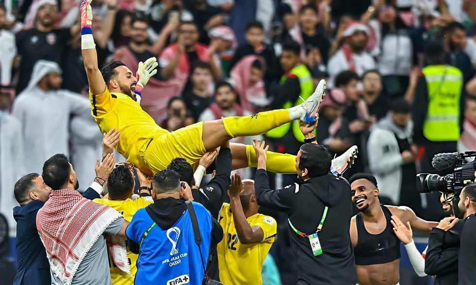“النشامى” يطيحون بالسعودية ويتأهلون لنهائي كأس العرب.. والحارس يكشف سر الفوز