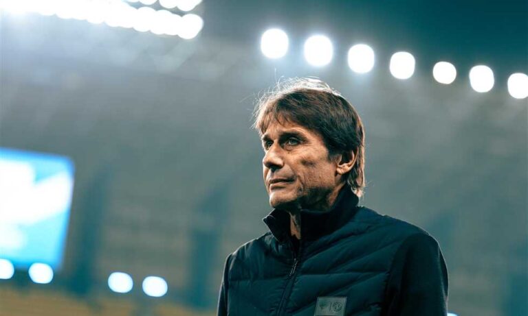 نابولي يكتسح ميلان ويتأهل للنهائي: كونتي يشيد بـ”هويلوند” ويشرح أسباب المعاناة