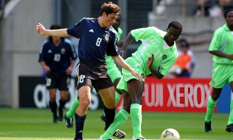 نجم نيجيريا السابق: “أمم إفريقيا… بطولة القارة الكبرى.. ويجب احترامها!”