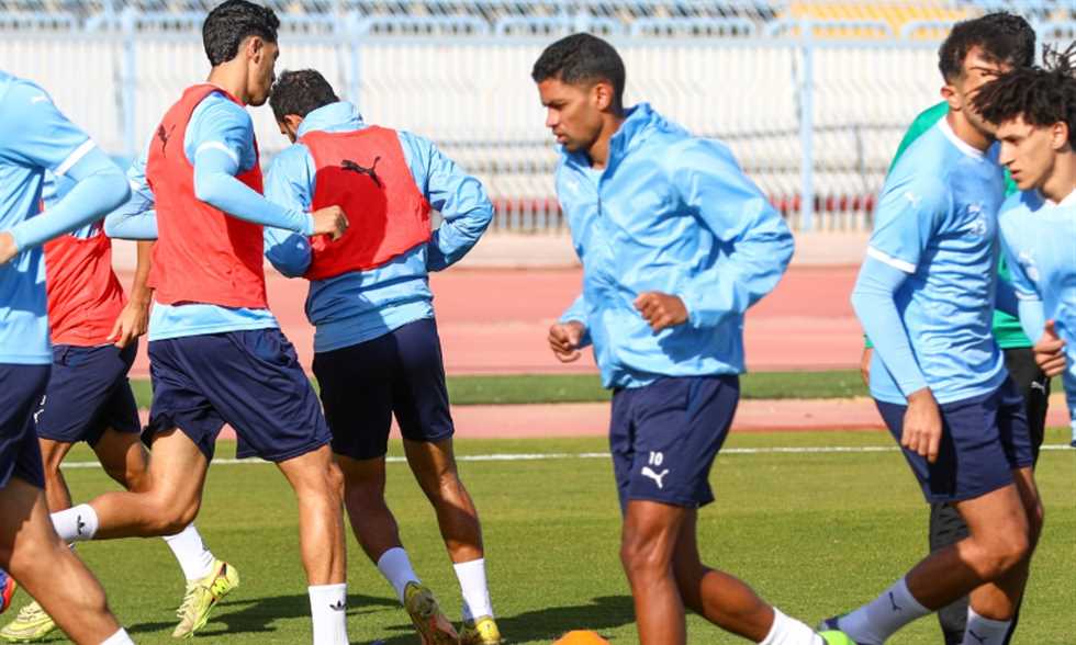 المصري يحسم تأهله في مباراة مجنونة بستة أهداف