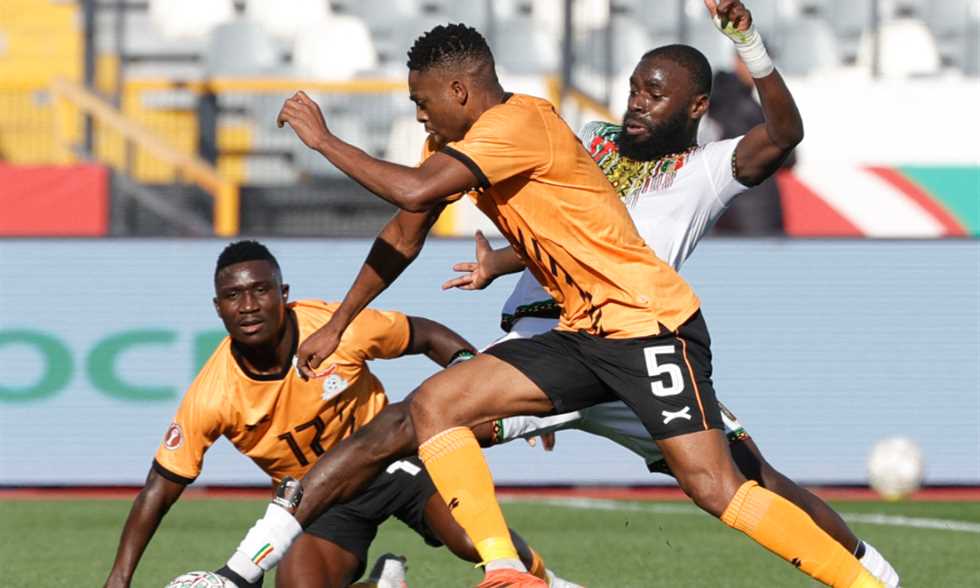 زامبيا وجزر القمر.. مواجهة حاسمة في كأس أمم إفريقيا الليلة!