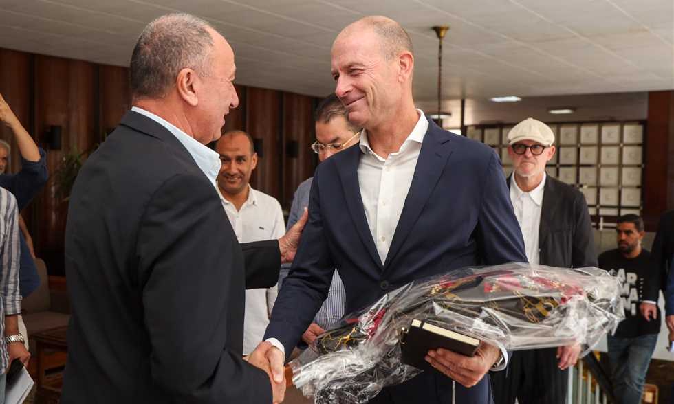 حمزة عبد الكريم على أعتاب برشلونة: اتفاق وشيك يلوح في الأفق