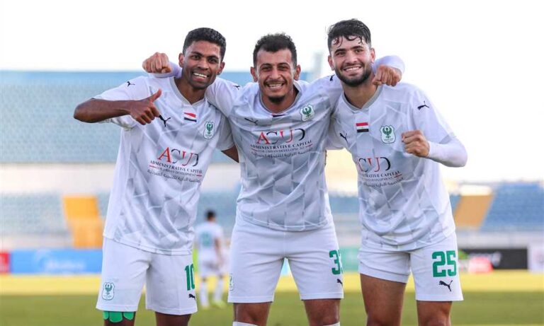 المصري يتأهل لربع نهائي كأس