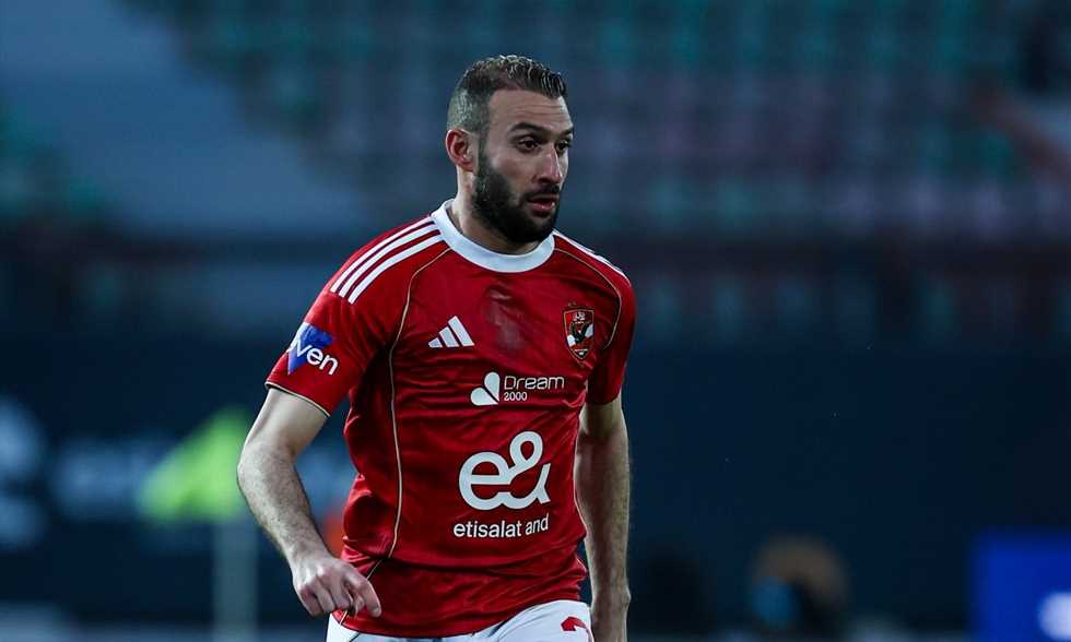 عمر كمال يلتحق بتدريبات سيراميكا